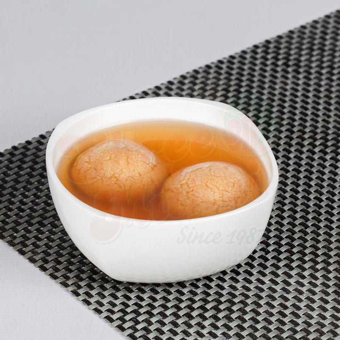 Nolen Gur Rasgulla - Shree Mithai